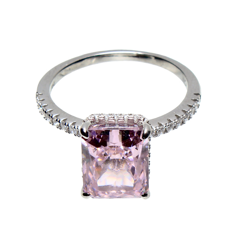 Marry a Millionaire in Pink Solitaire